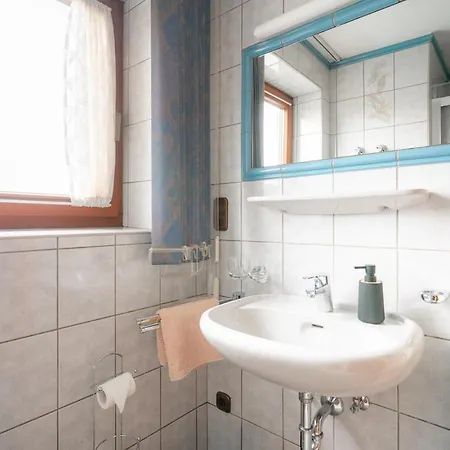 Ruhige Mit Balkon Und Kaiserblick Apartamento *